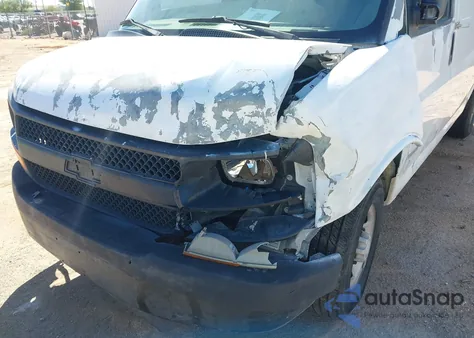 2005 Chevrolet Express из США, поврежденный, VIN 1GCGG25V051262435